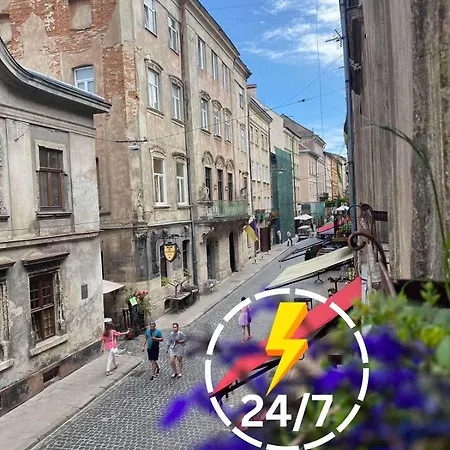 вірменська 14 центр не далеко від ж д вокзалу звітні документи Apartment