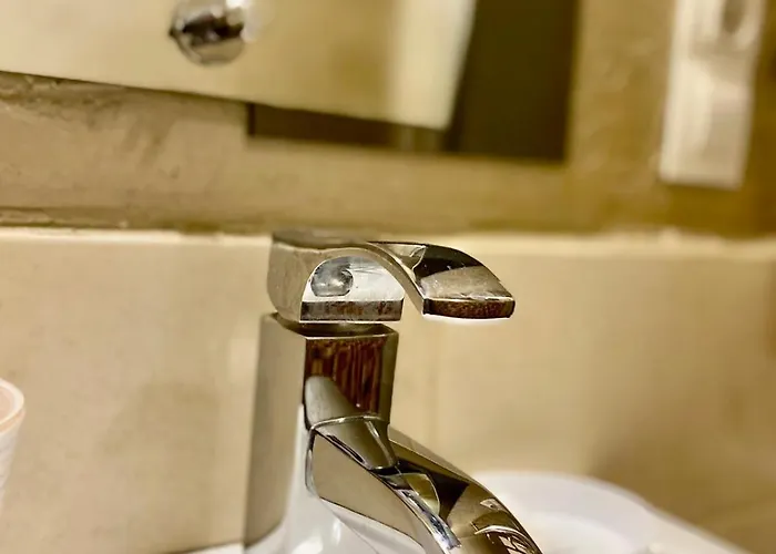 вірменська14 центр не далеко від ж д вокзалу звітні документи 利沃夫